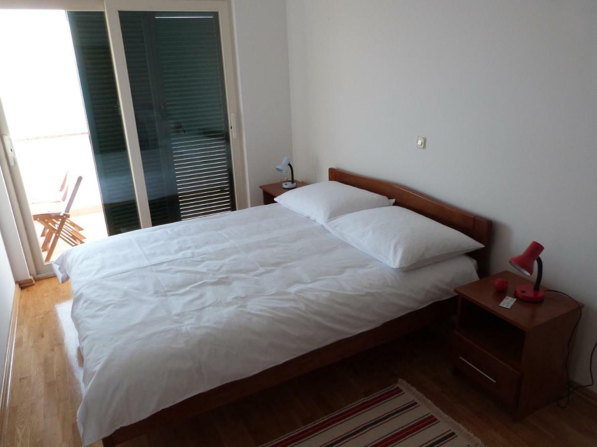 Maria Apartments Starigrad Paklenica Extérieur photo